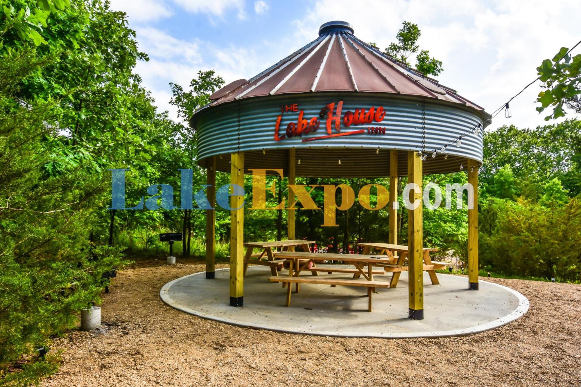The Lake House Inn Laurie ภายนอก รูปภาพ