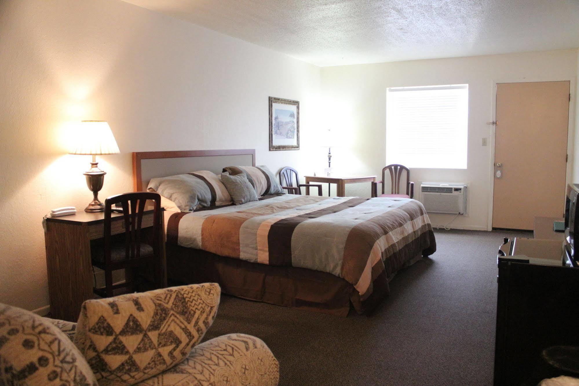 The Lake House Inn Laurie ภายนอก รูปภาพ